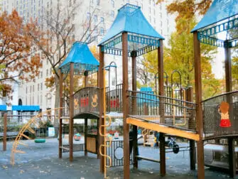 ニューヨークの子どもの遊び場 公園
