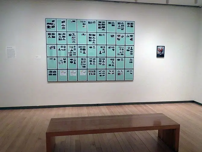 ニューヨーク 国際写真センター - 展示 Public, Private, Secret