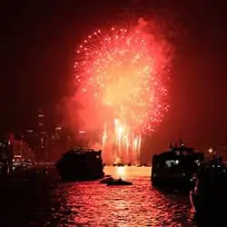 独立記念日