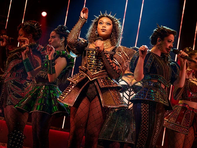 完全版 ブロードウェイ・ミュージカル事典 完全版 ブロードウェイ・ミュージカル事典