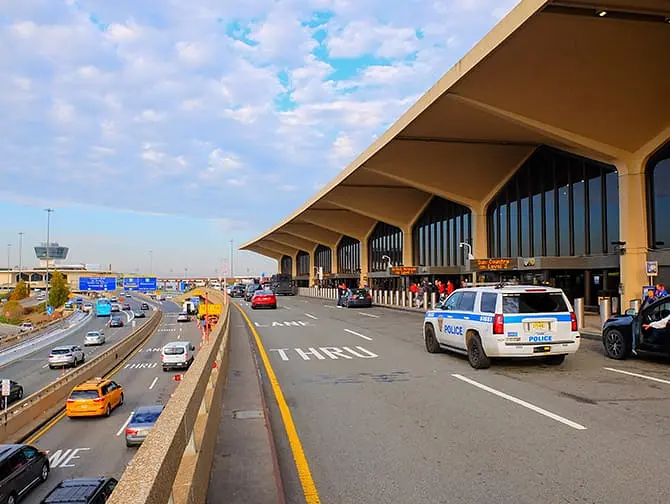 ニューアーク リバティ国際空港
