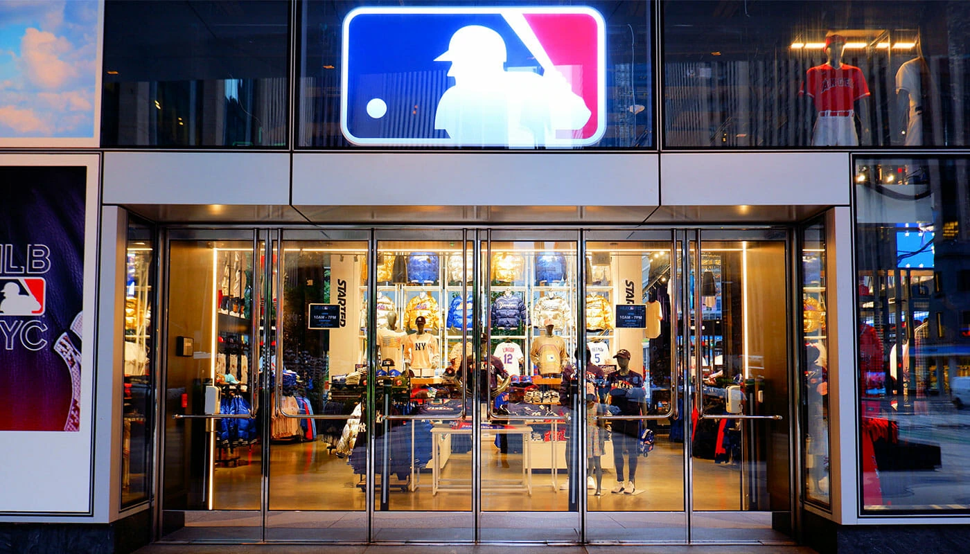 ニューヨークのスポーツショップ - MLB旗艦店