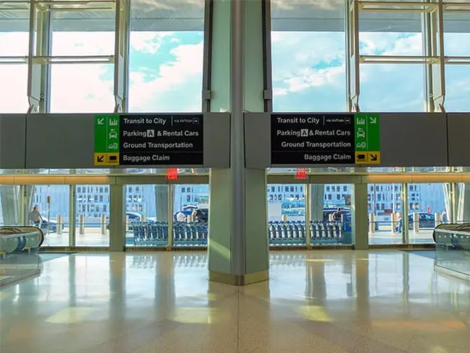 ニューアーク リバティ国際空港 - 空港送迎