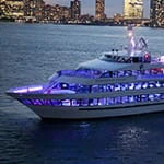 ニューヨーク 独立記念日クルーズ - Hornblower Infinity