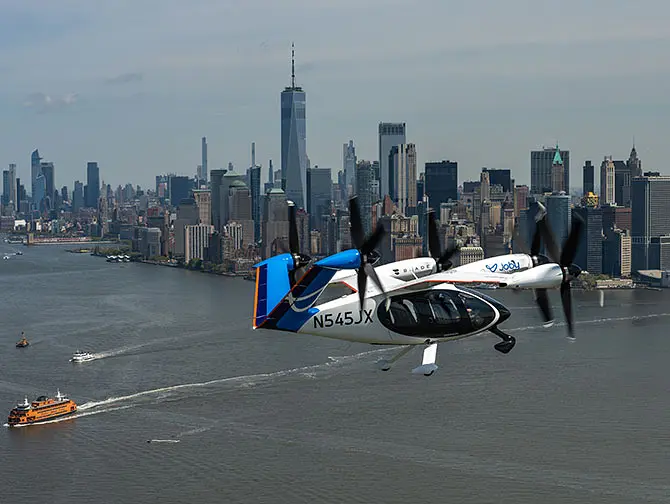 JFKからマンハッタンへの電動空飛ぶタクシー