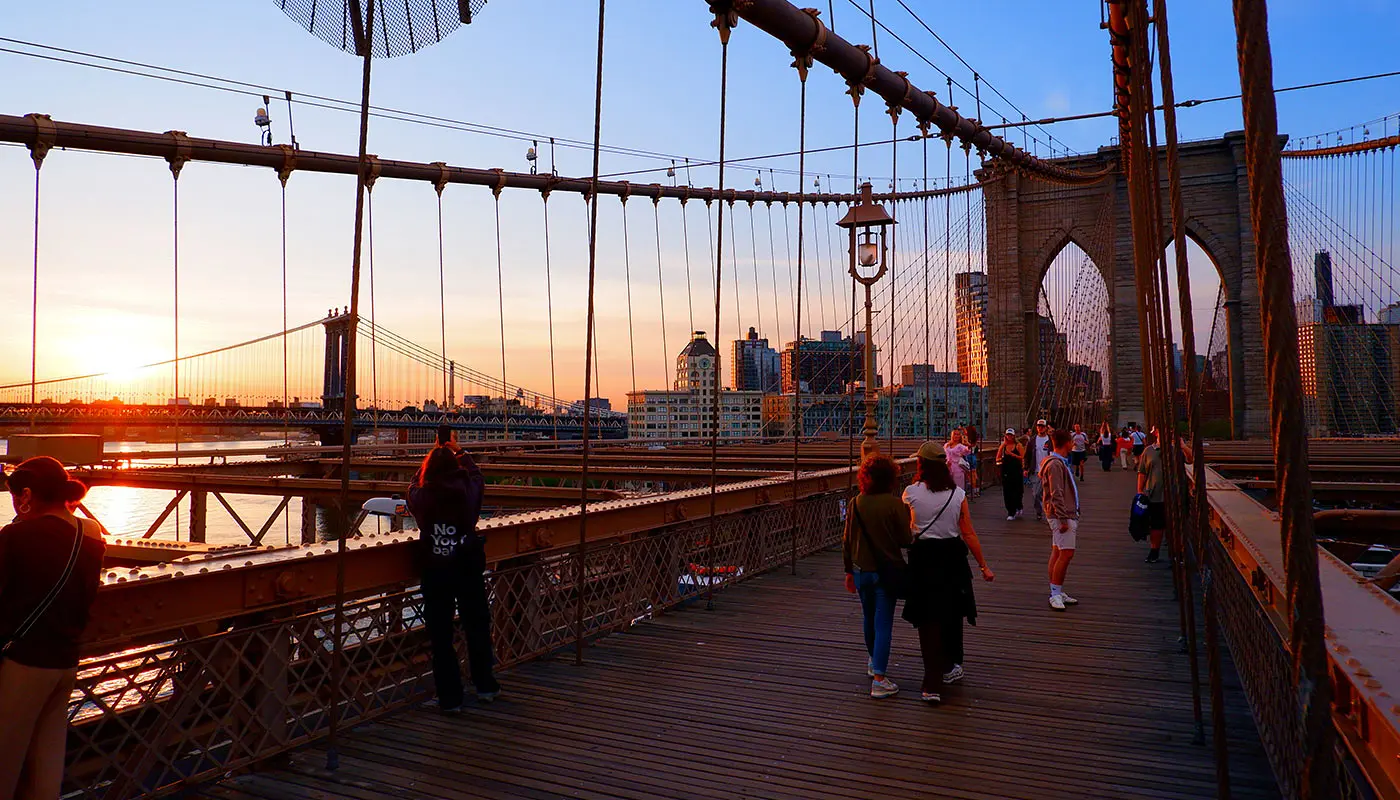 ニューヨーク6日間旅行プラン - 日の出にBrooklyn Bridgeを歩く