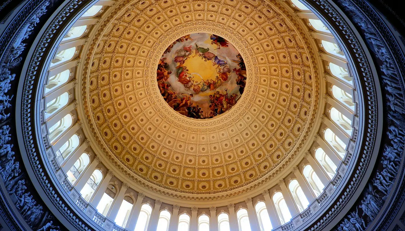 ニューヨークからワシントンD.C.を訪れる方法 - 国会議事堂